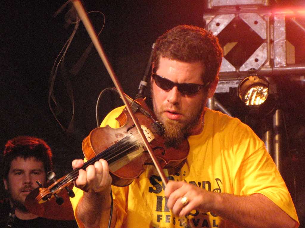 Ashley MacIsaac AI Accusation